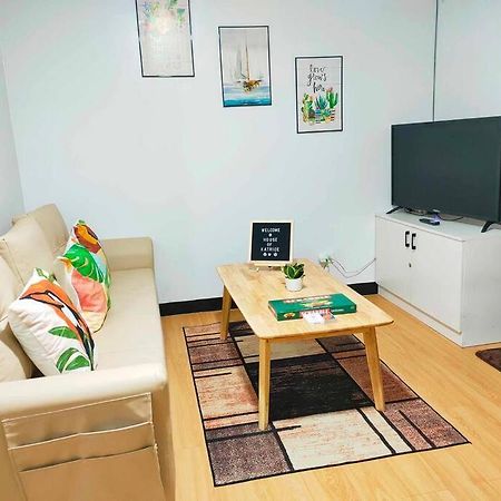 Condo In Marilao House Of Katrice Exterior photo